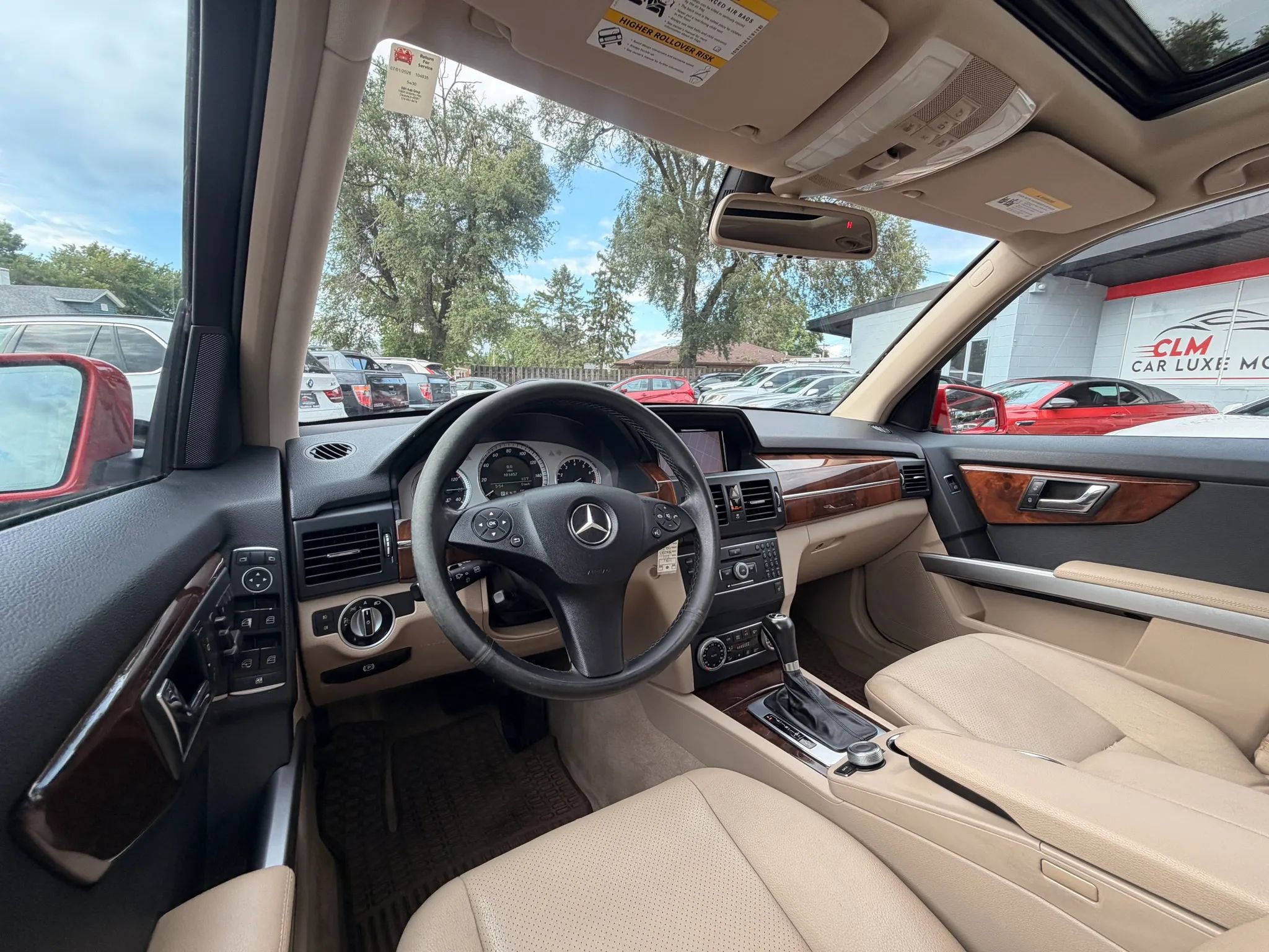 Used 2011 Mercedes-Benz GLK 350 4MATIC image 28