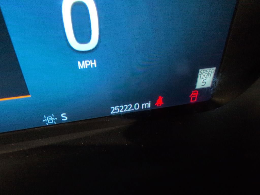 Certified 2025 Ford F450 Platinum w/ Platinum Plus Package image 17