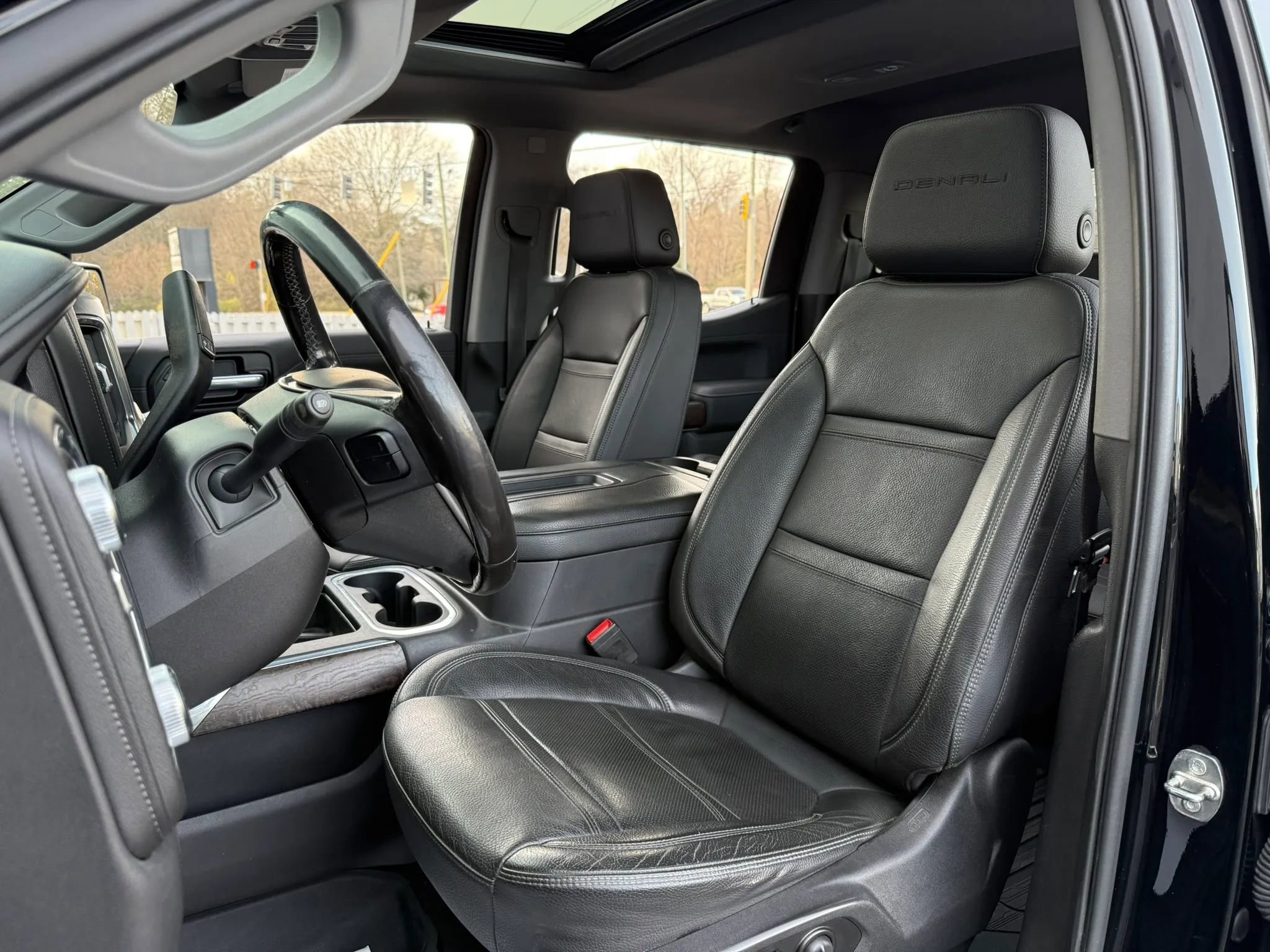 Used 2021 GMC Sierra 1500 Denali w/ Denali Ultimate Package image 28