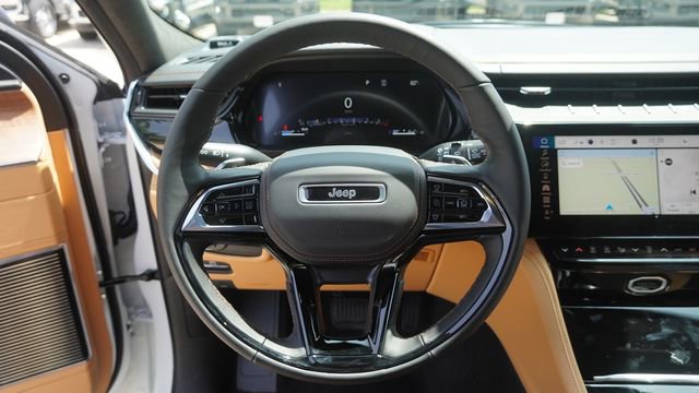 New 2026 Jeep Grand Cherokee L Summit AWD/4WD image 28