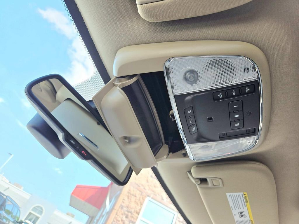 Used 2014 Jeep Grand Cherokee Limited w/ Trailer Tow Group IV RWD image 32