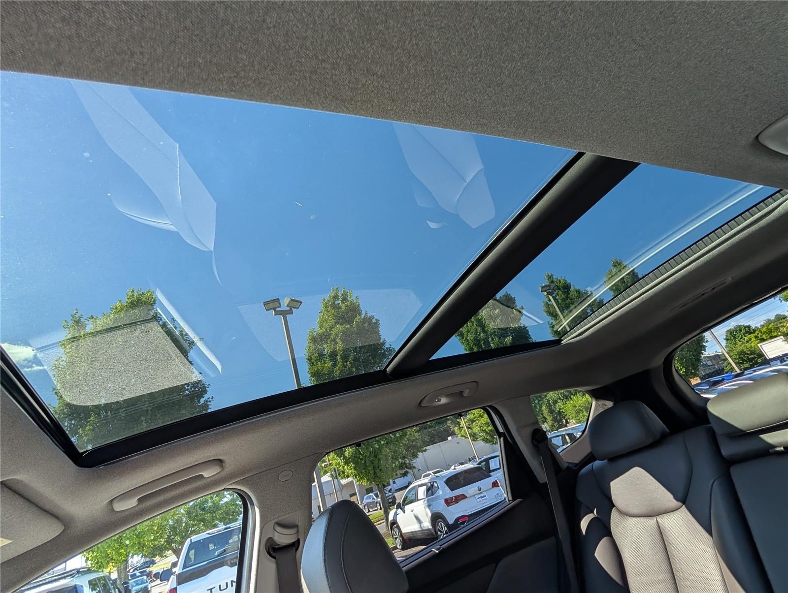 Used 2020 Hyundai Santa Fe SEL AWD/4WD image 18