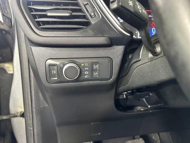 Used 2022 Ford Escape SE w/ Cold Weather Package image 19