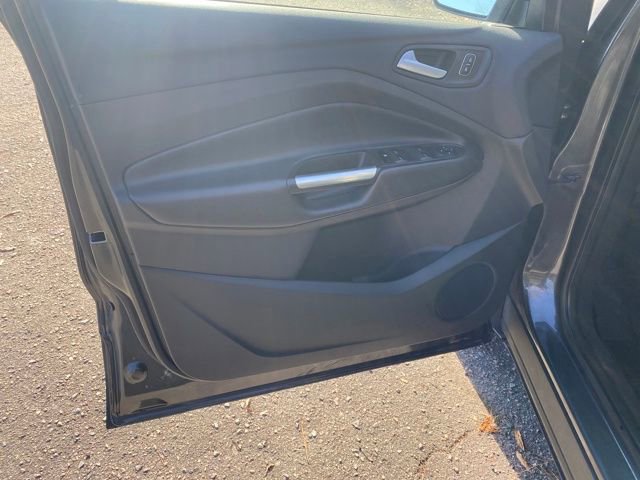 Used 2022 Ford Escape SE FWD image 20