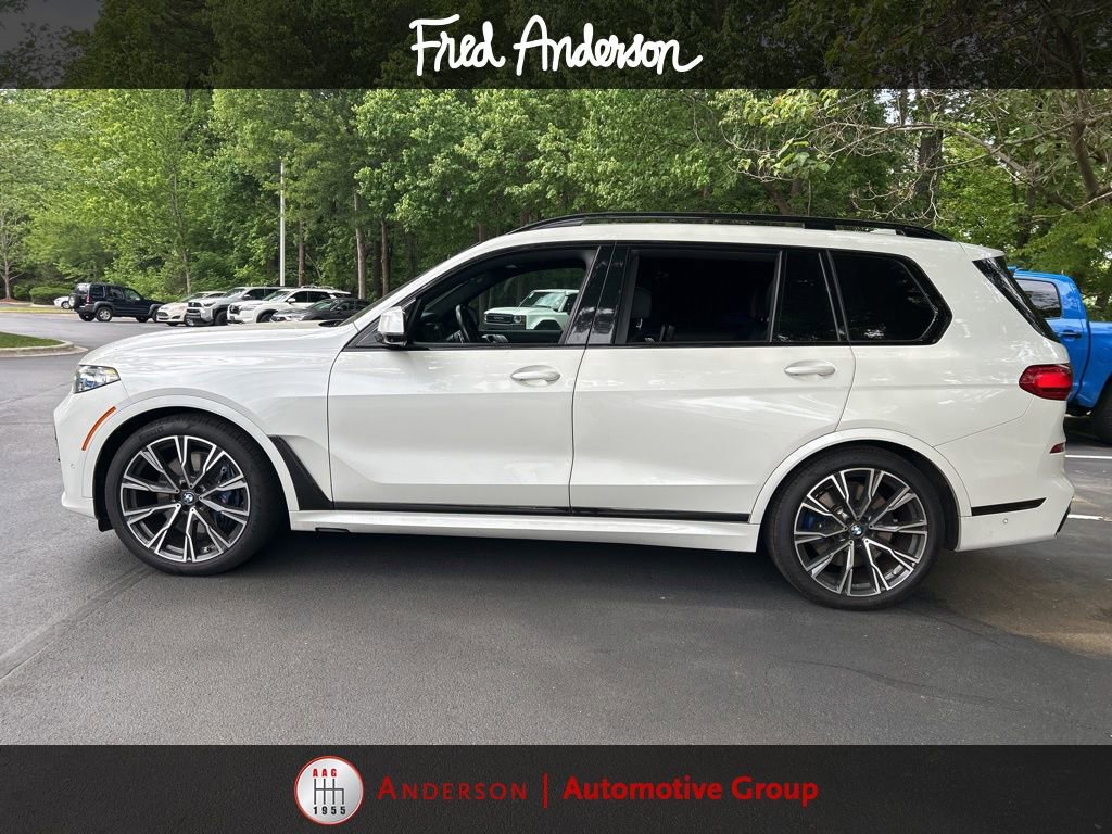 Used 2021 BMW X7 M50i w/ Dynamic Handling Package AWD/4WD image 6