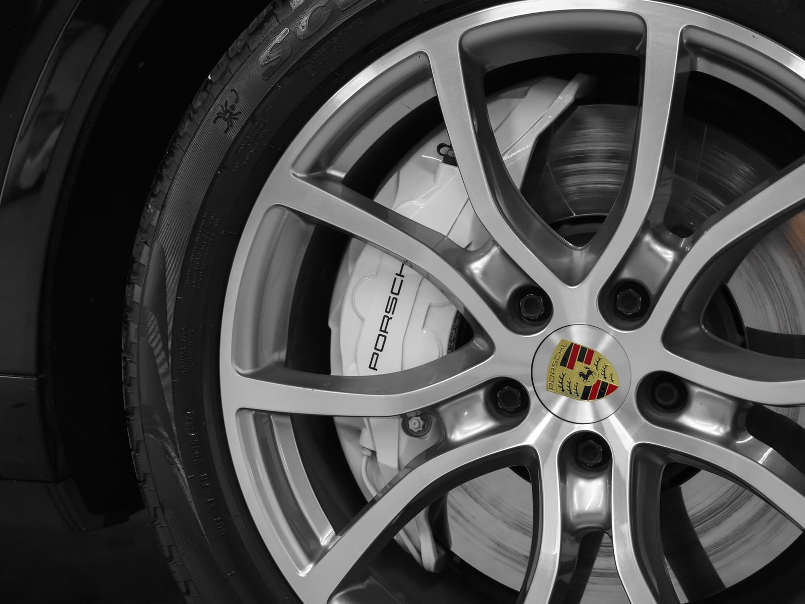 Certified 2021 Porsche Cayenne Turbo image 16