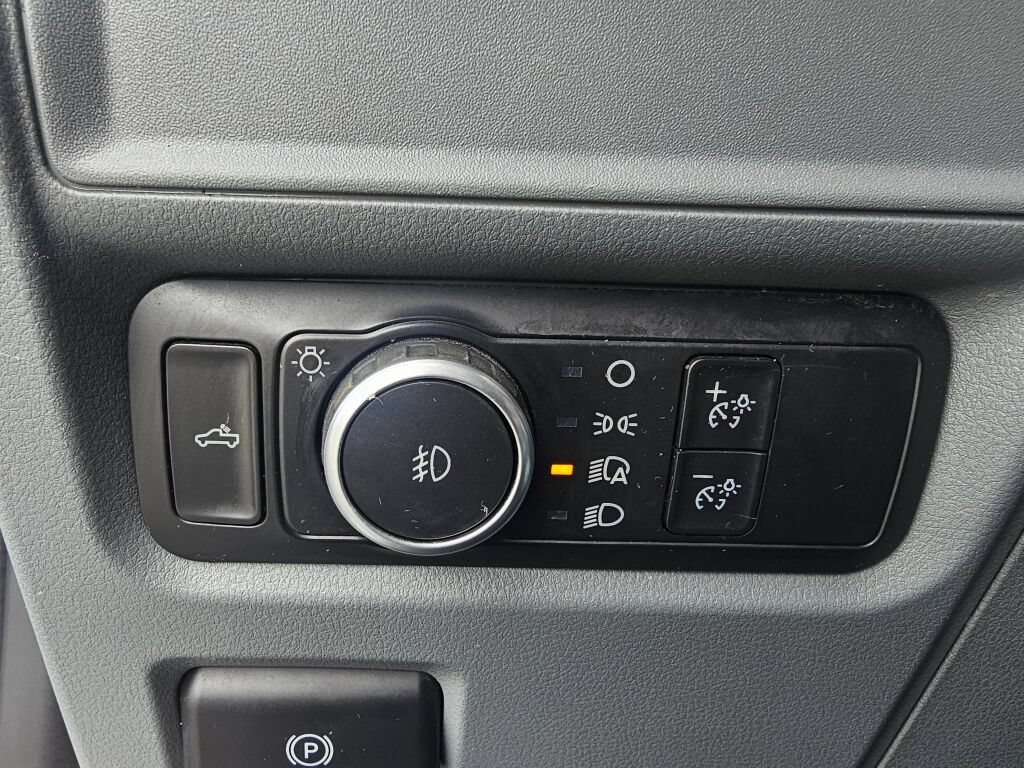 Used 2022 Ford F150 XL w/ Equipment Group 101A High AWD/4WD image 24