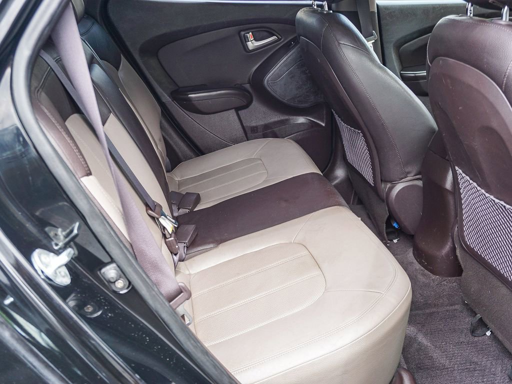 Used 2013 Hyundai Tucson Limited w/ Premium Pkg image 14