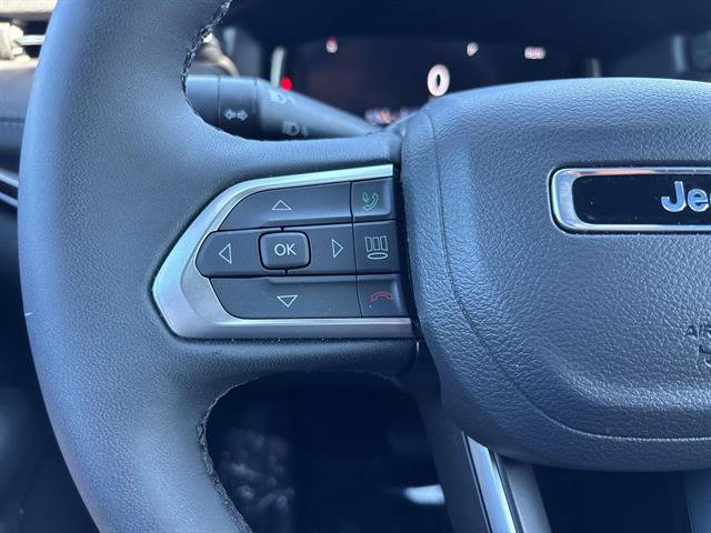 Certified 2025 Jeep Compass Limited w/ Driver Assist Group I AWD/4WD image 23