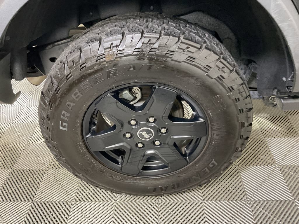 Used 2024 Ford Bronco Black Diamond image 10