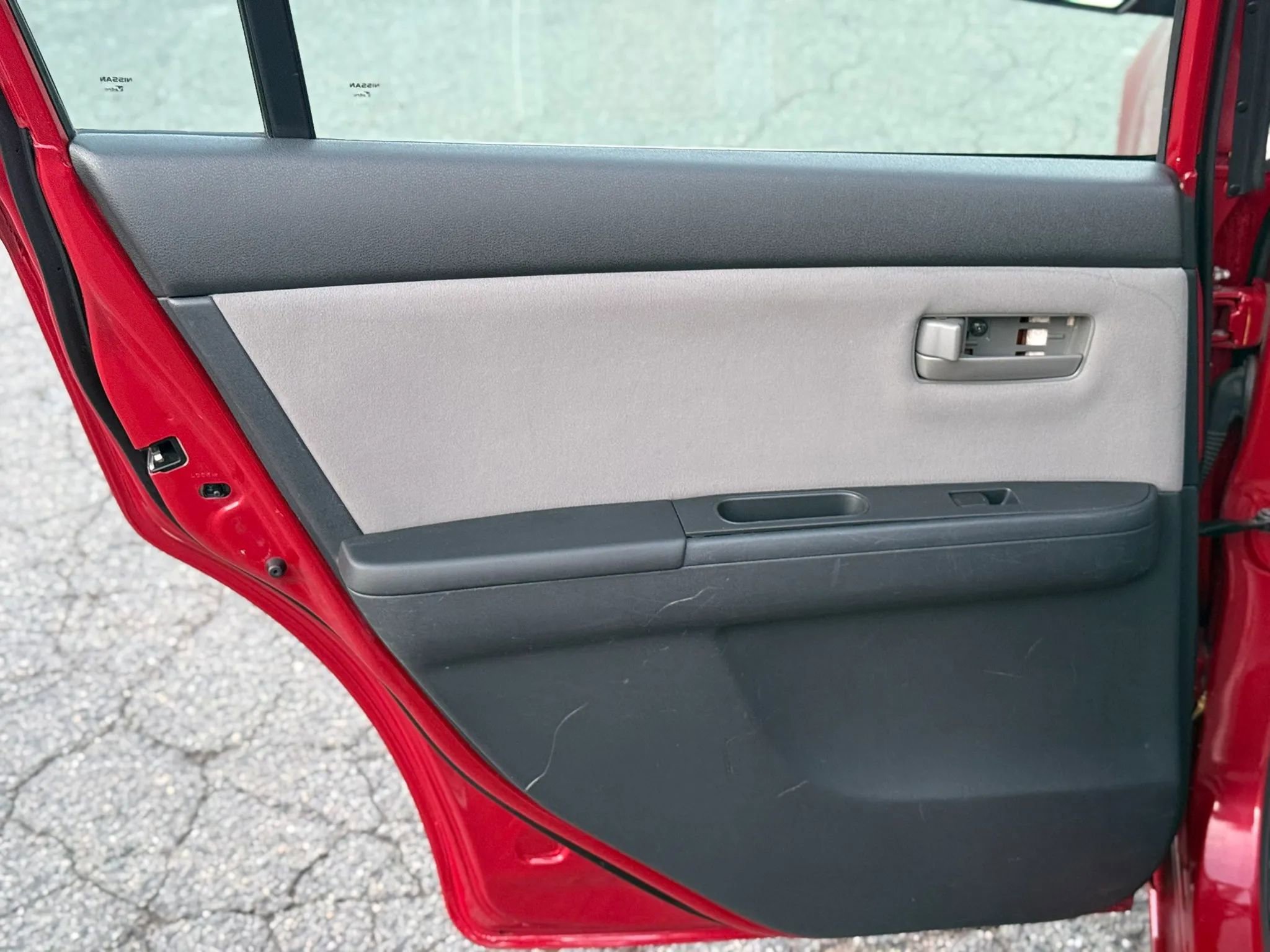 Used 2010 Nissan Sentra 2.0 FWD image 15