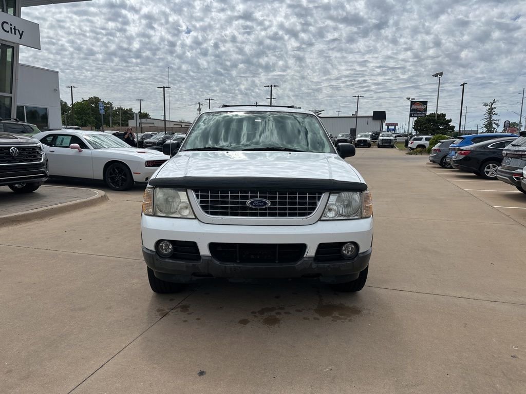 Used 2003 Ford Explorer XLT RWD image 2