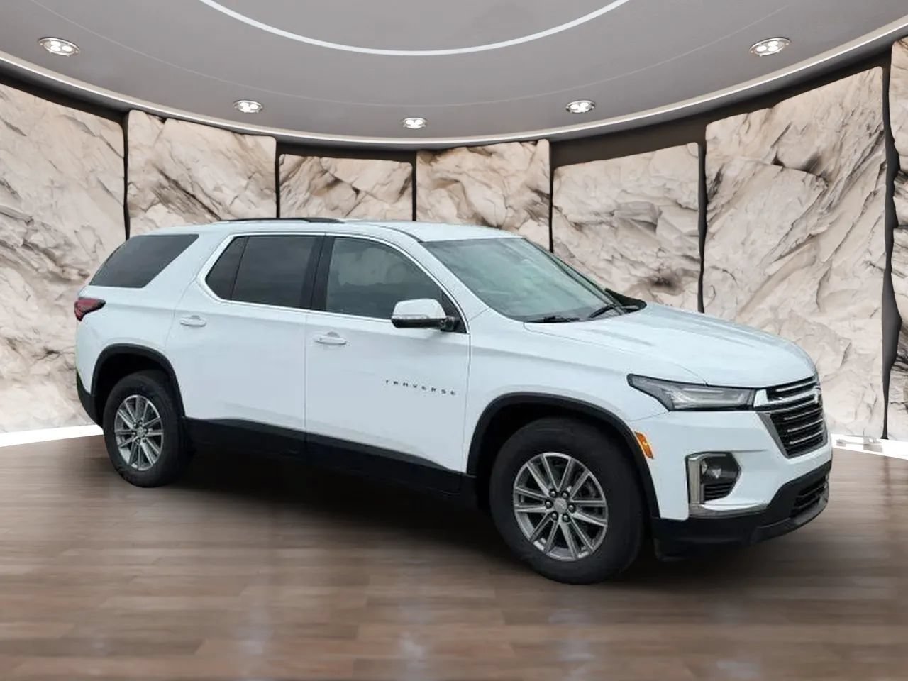 Used 2022 Chevrolet Traverse LT AWD/4WD image 2