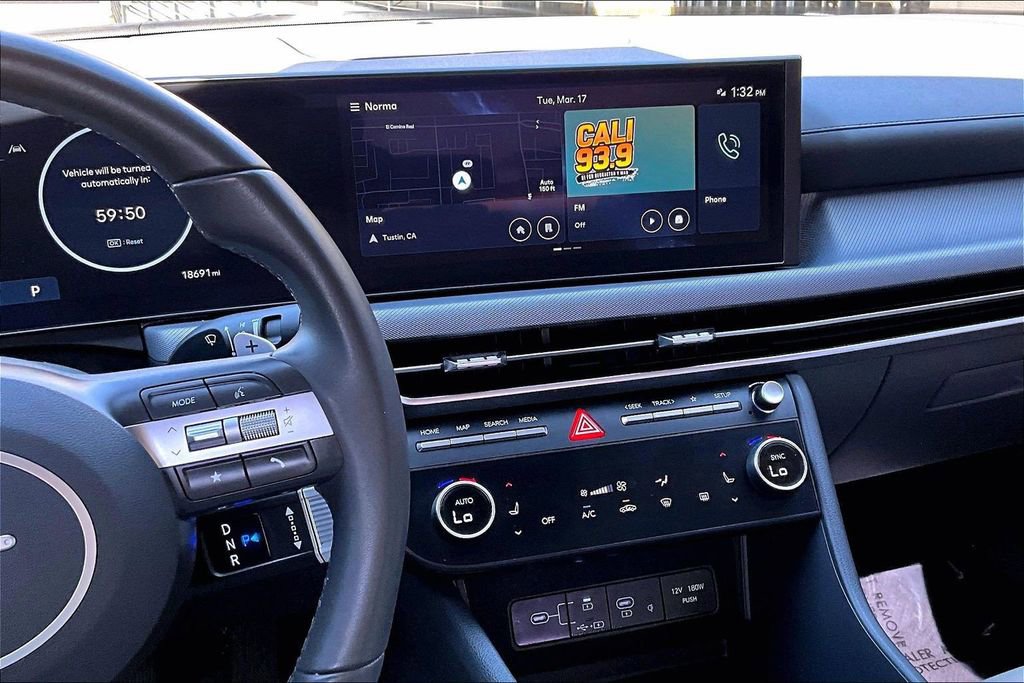 Certified 2024 Hyundai Sonata SEL w/ Convenience Package image 8