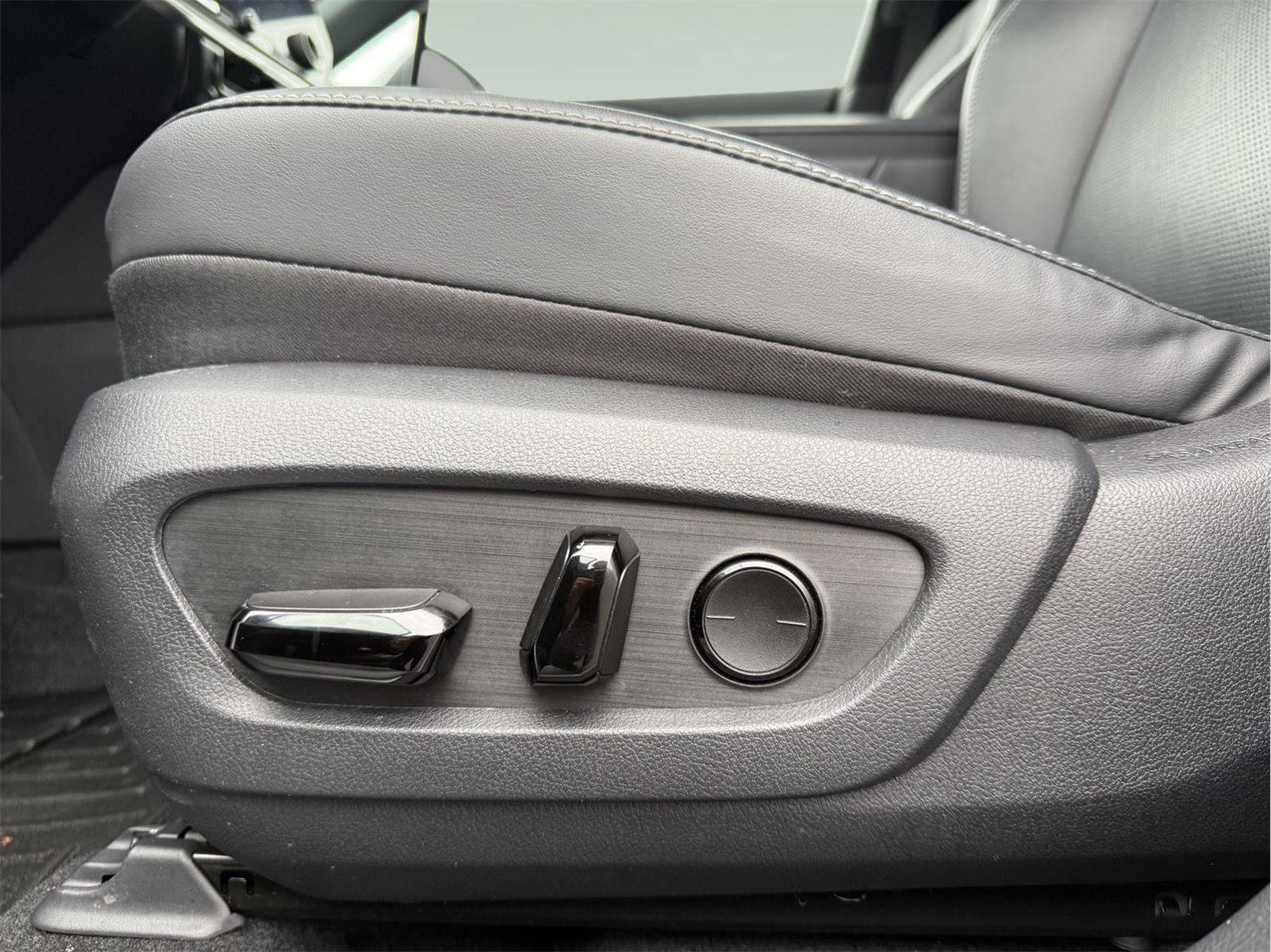 Certified 2023 Lexus RX 350 Premium Plus w/ Cold Area Package image 10