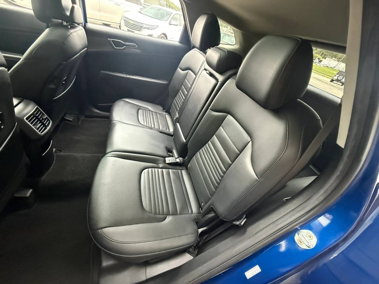 Used 2023 Kia Sportage SX FWD image 23