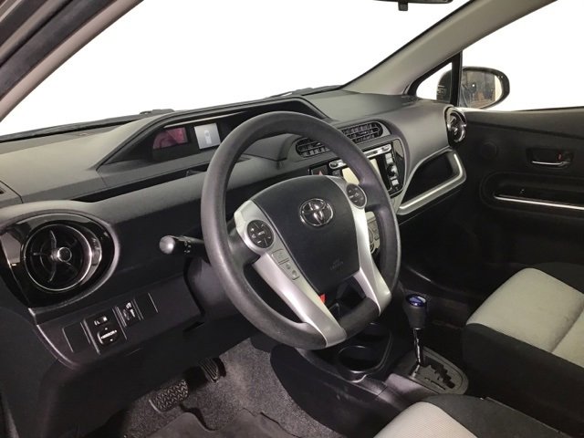 Used 2016 Toyota Prius C Four image 8