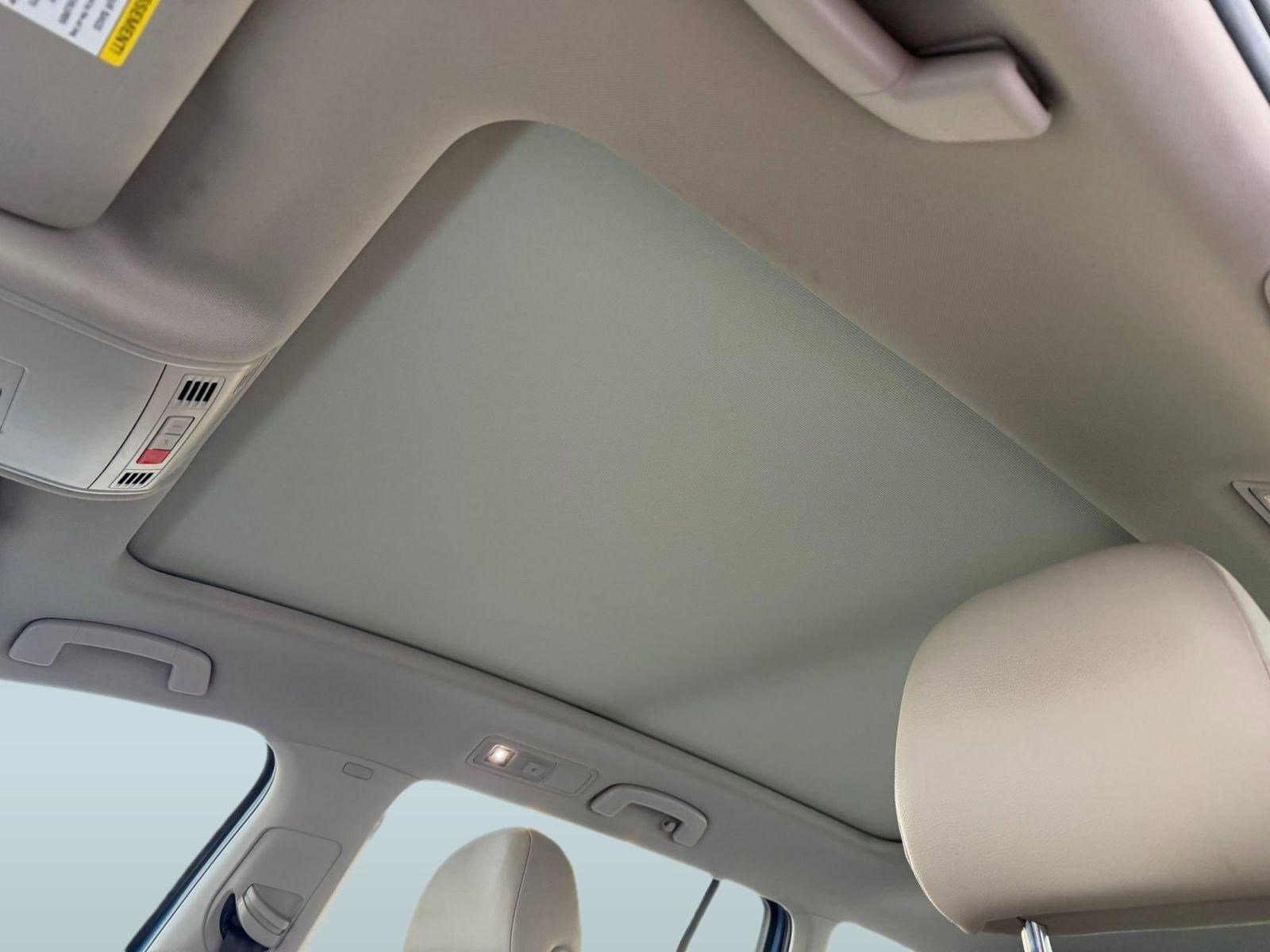 Used 2019 Volkswagen Golf Alltrack SE AWD/4WD image 15