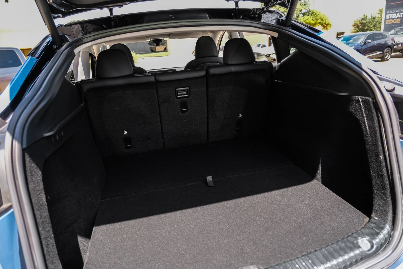 Used 2025 Tesla Model Y Long Range RWD image 50