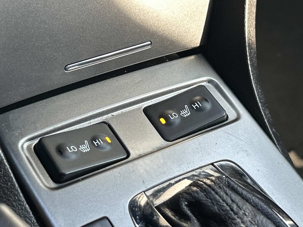 Used 2013 Acura ILX w/ Technology Package FWD image 33
