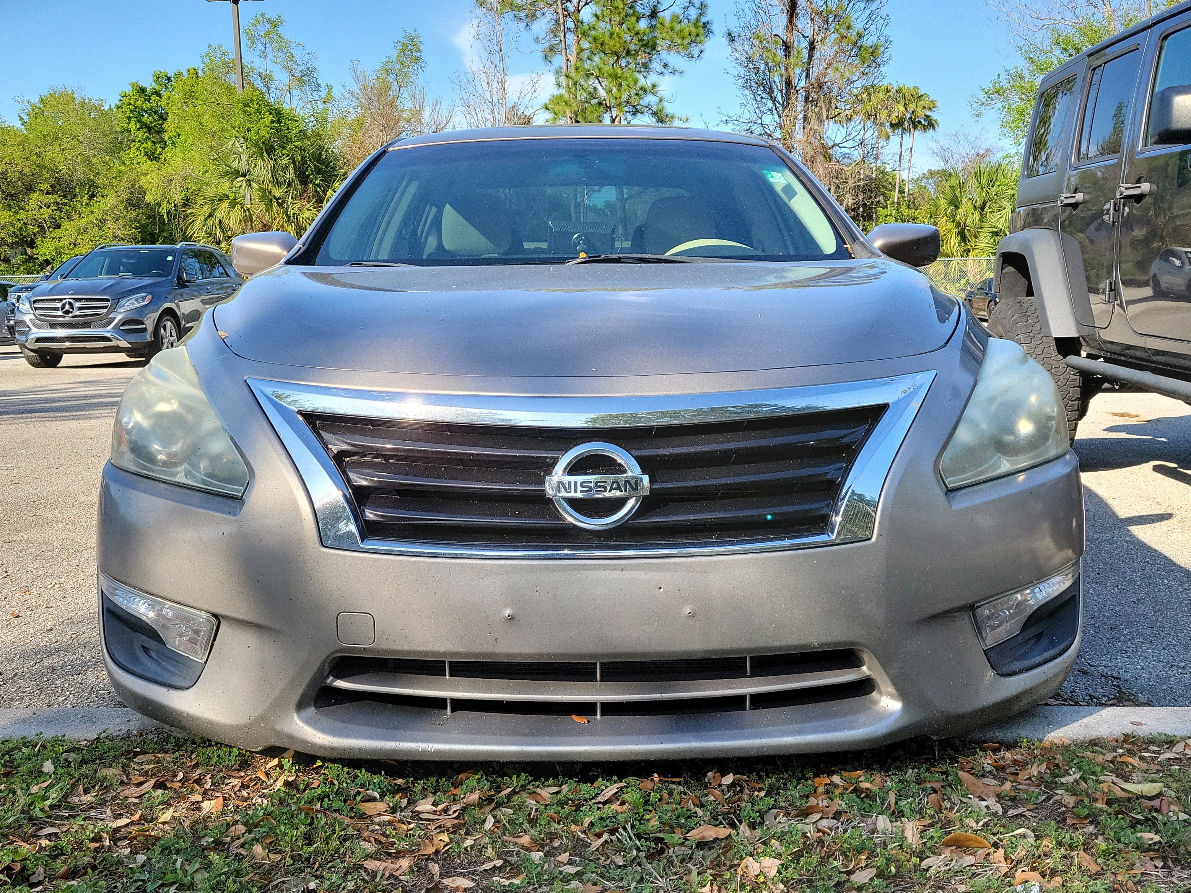 Used 2013 Nissan Altima 2.5 S image 2