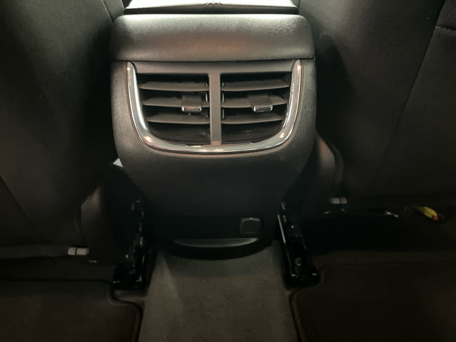 Used 2024 Chevrolet Malibu LT FWD image 16