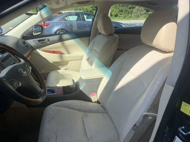 Used 2011 Lexus ES 350 FWD image 15