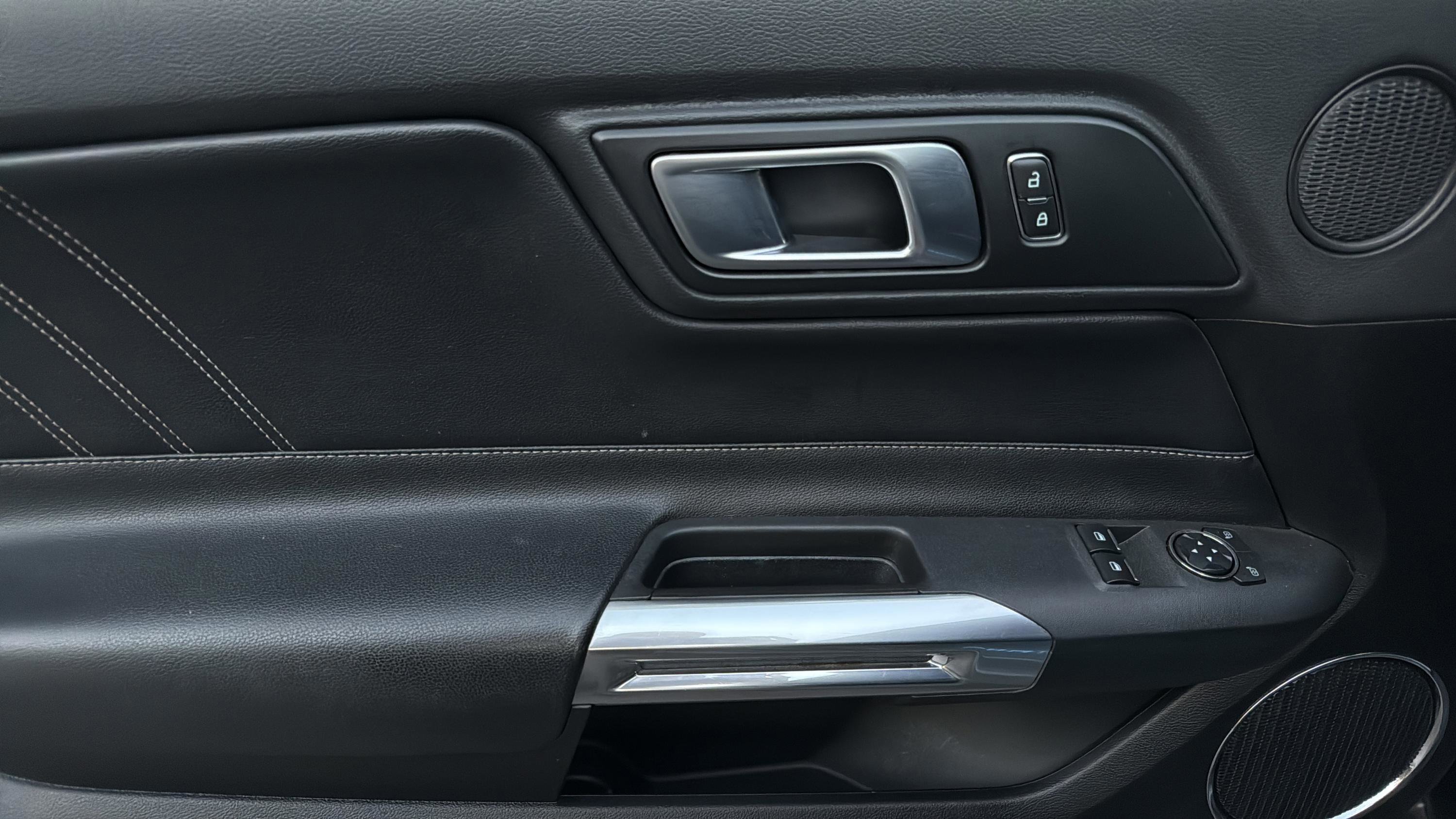 Used 2021 Ford Mustang Premium image 39