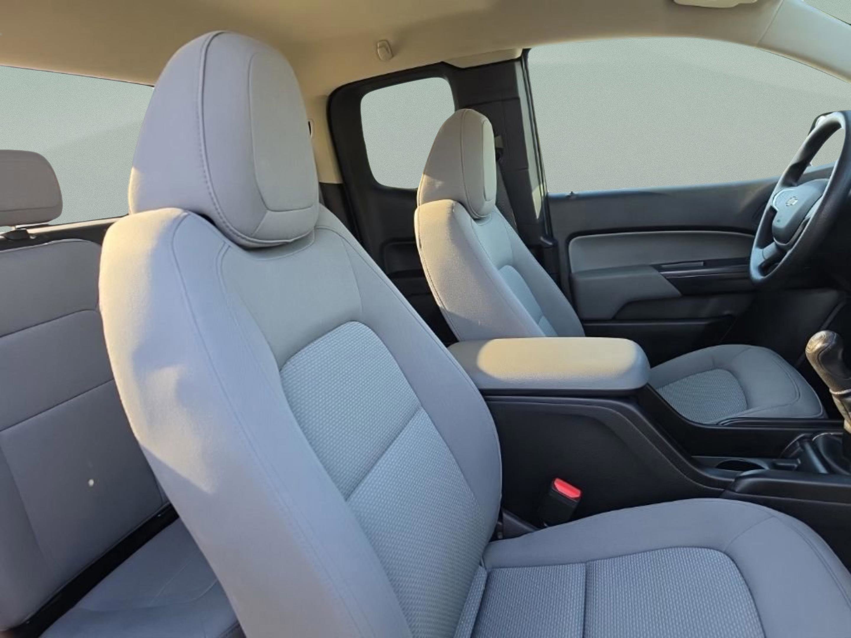 Used 2017 Chevrolet Colorado W/T w/ WT Convenience Package image 28