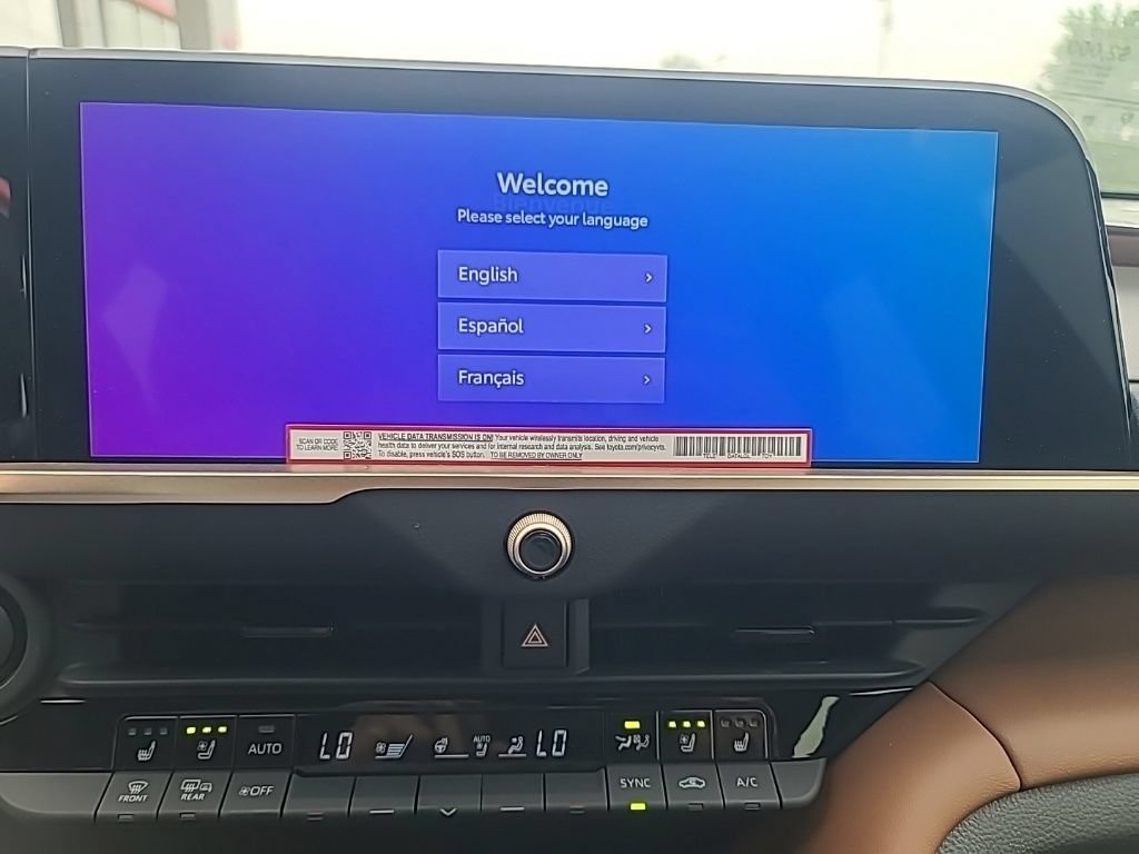 Used 2026 Toyota Crown Signia w/ Advanced Technology Package AWD/4WD image 33
