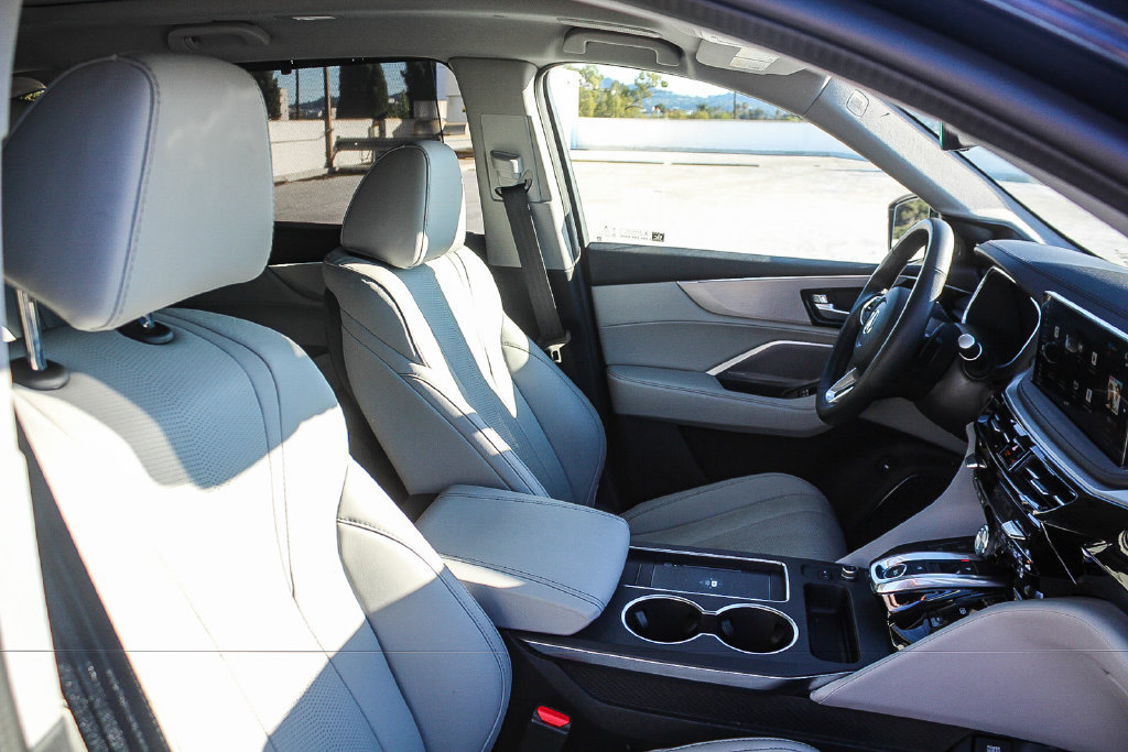 Used 2026 Acura MDX w/ Technology Package FWD image 17