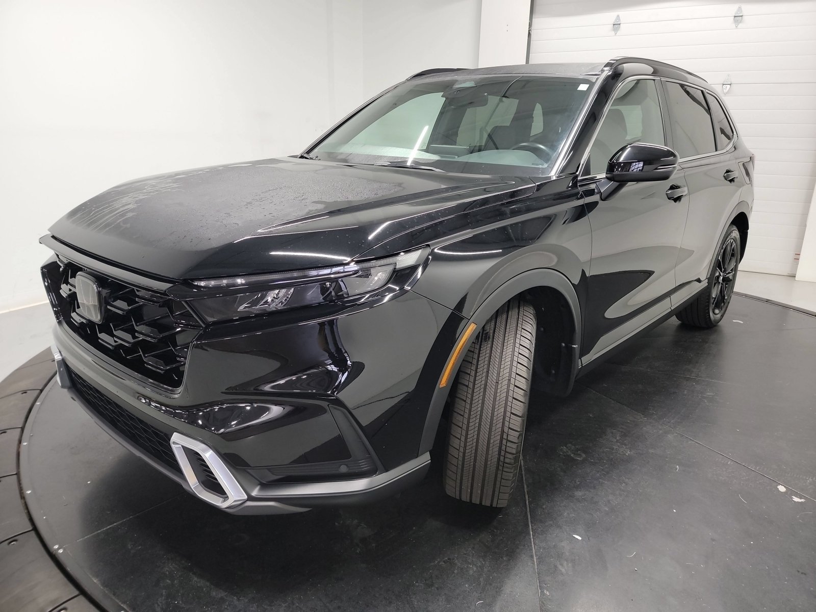 Certified 2023 Honda CR-V Sport Touring image 3