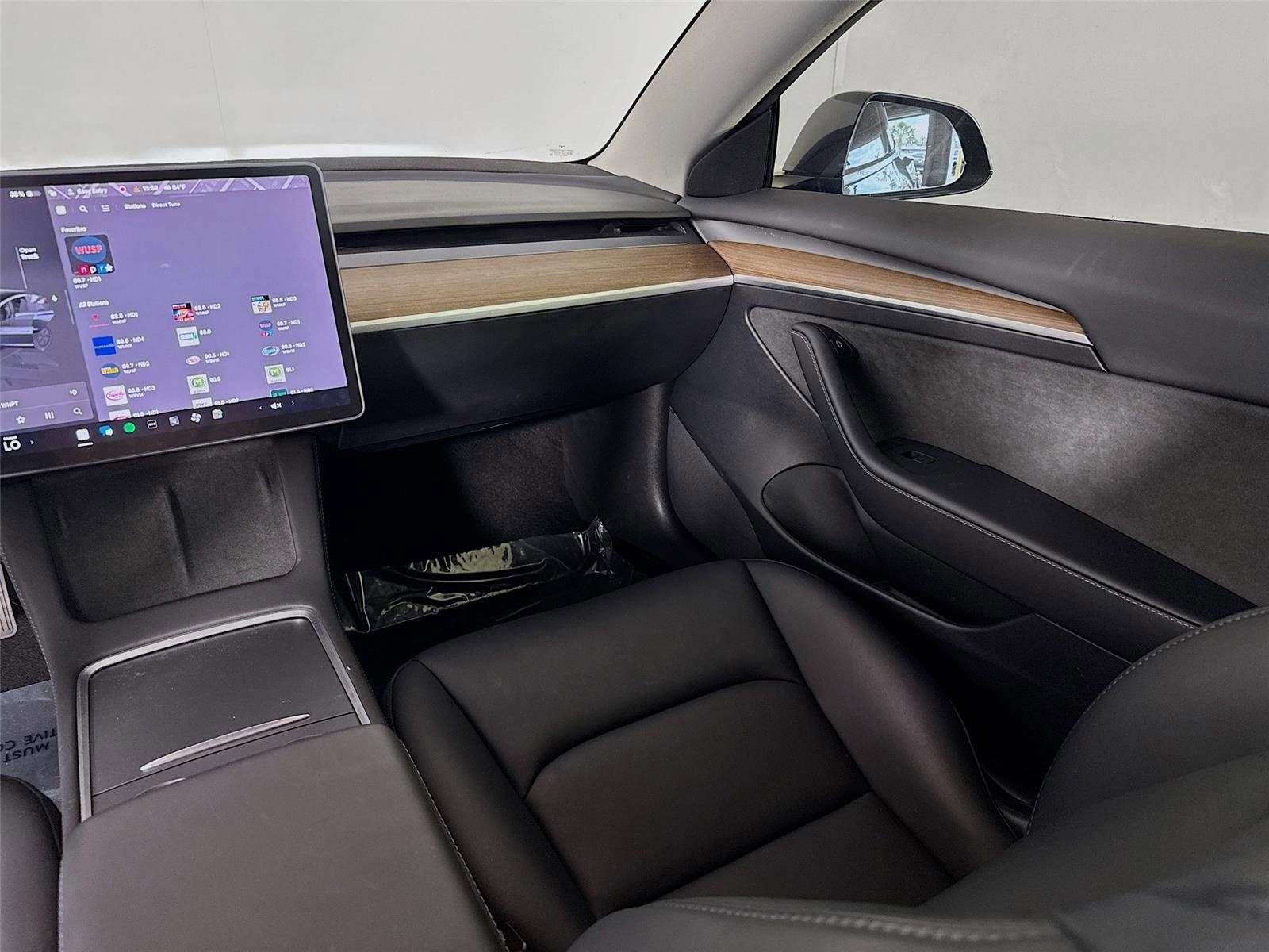 Used 2023 Tesla Model 3 Standard Range RWD image 24