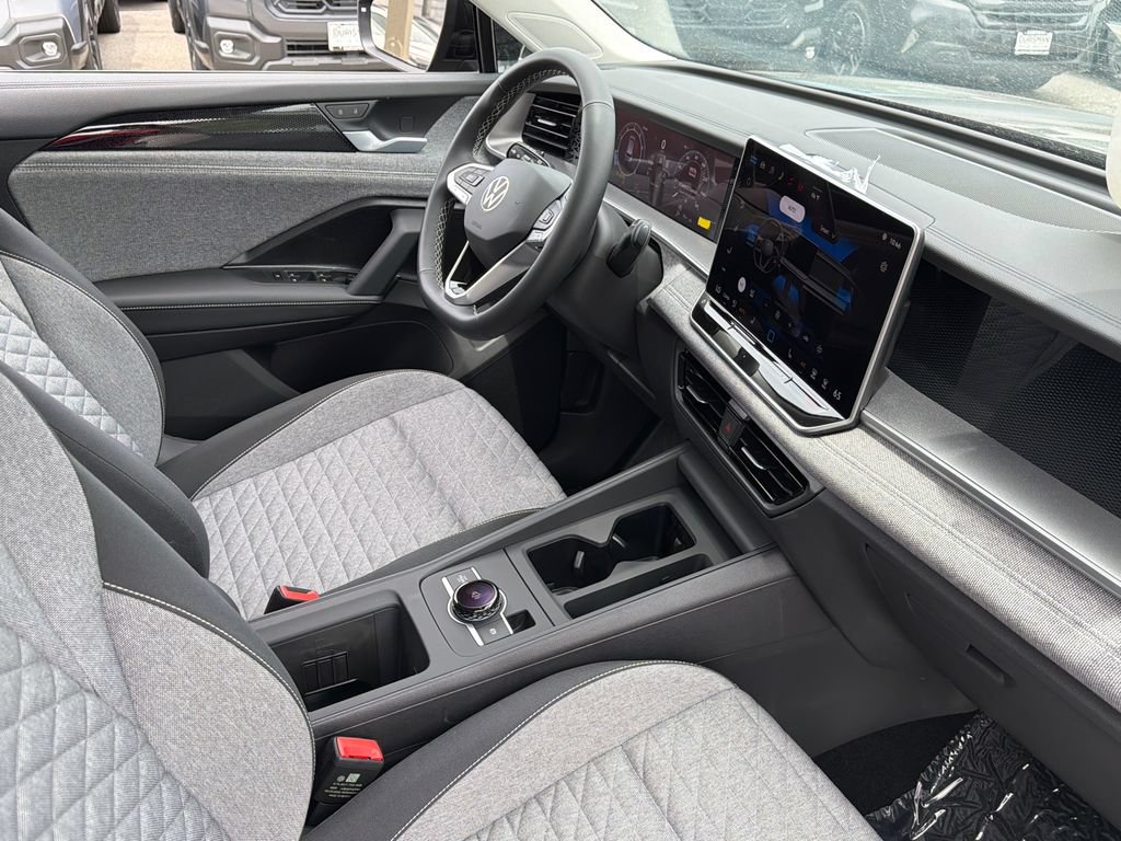 New 2026 Volkswagen Tiguan S AWD/4WD image 15
