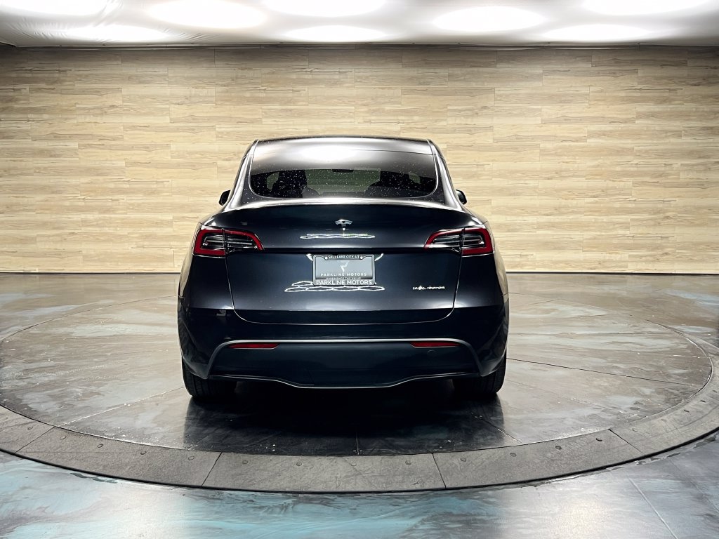 Used 2024 Tesla Model Y Long Range AWD/4WD image 15