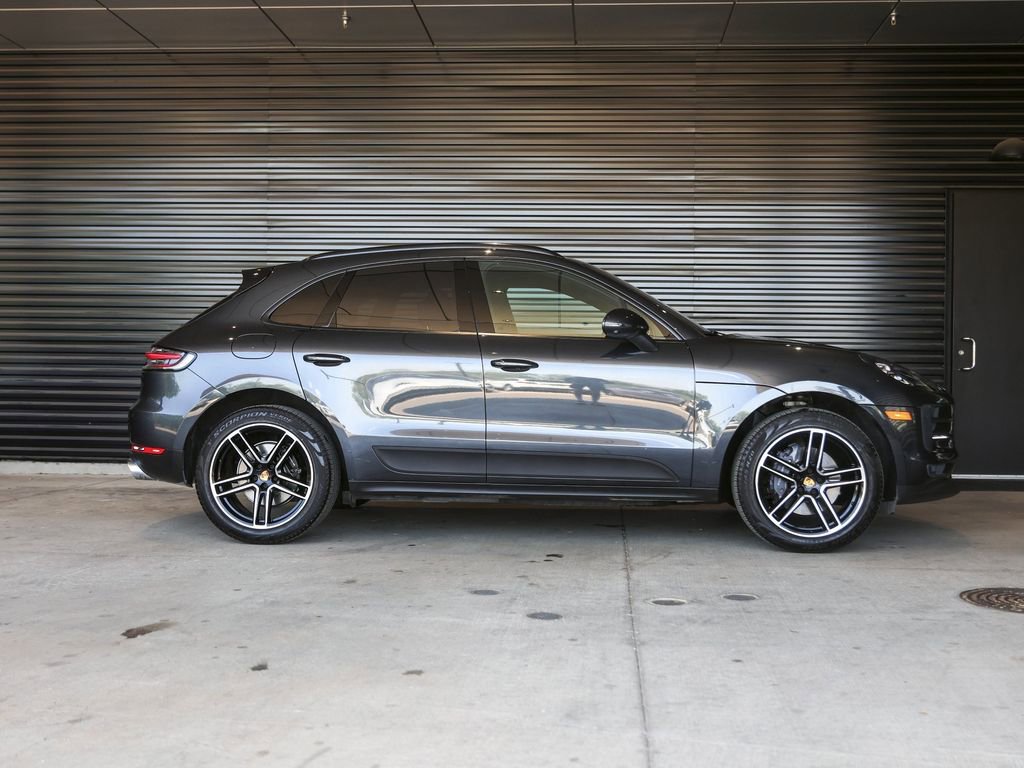 Certified 2021 Porsche Macan image 8