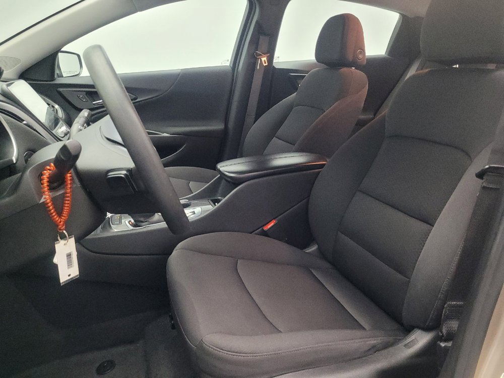 Used 2024 Chevrolet Malibu LT image 17