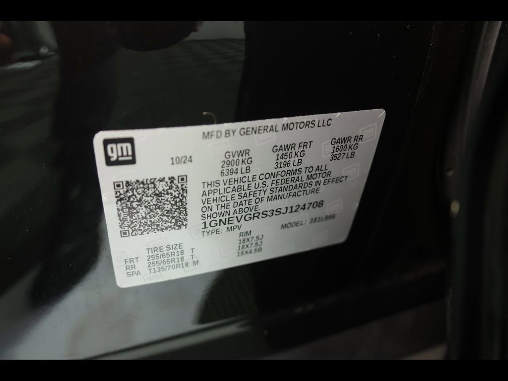 Used 2025 Chevrolet Traverse LT image 33