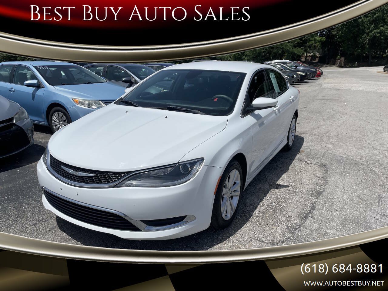 Used 2015 Chrysler 200 Limited FWD image 1