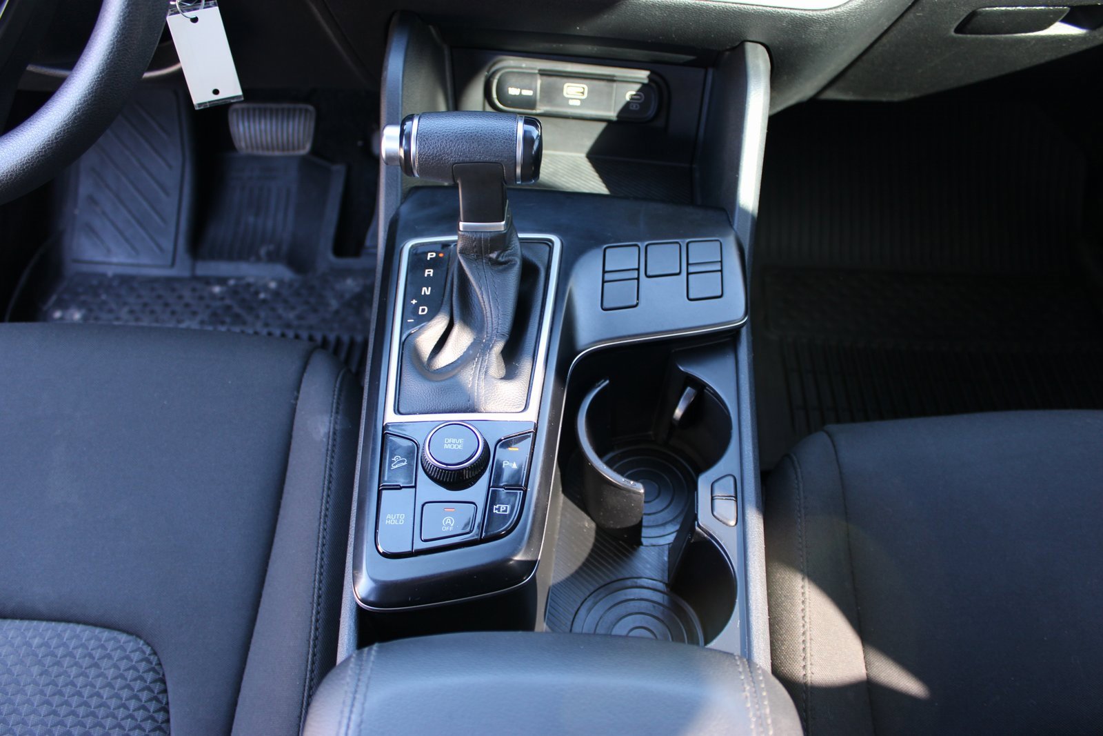 Used 2025 Kia Sportage LX image 20