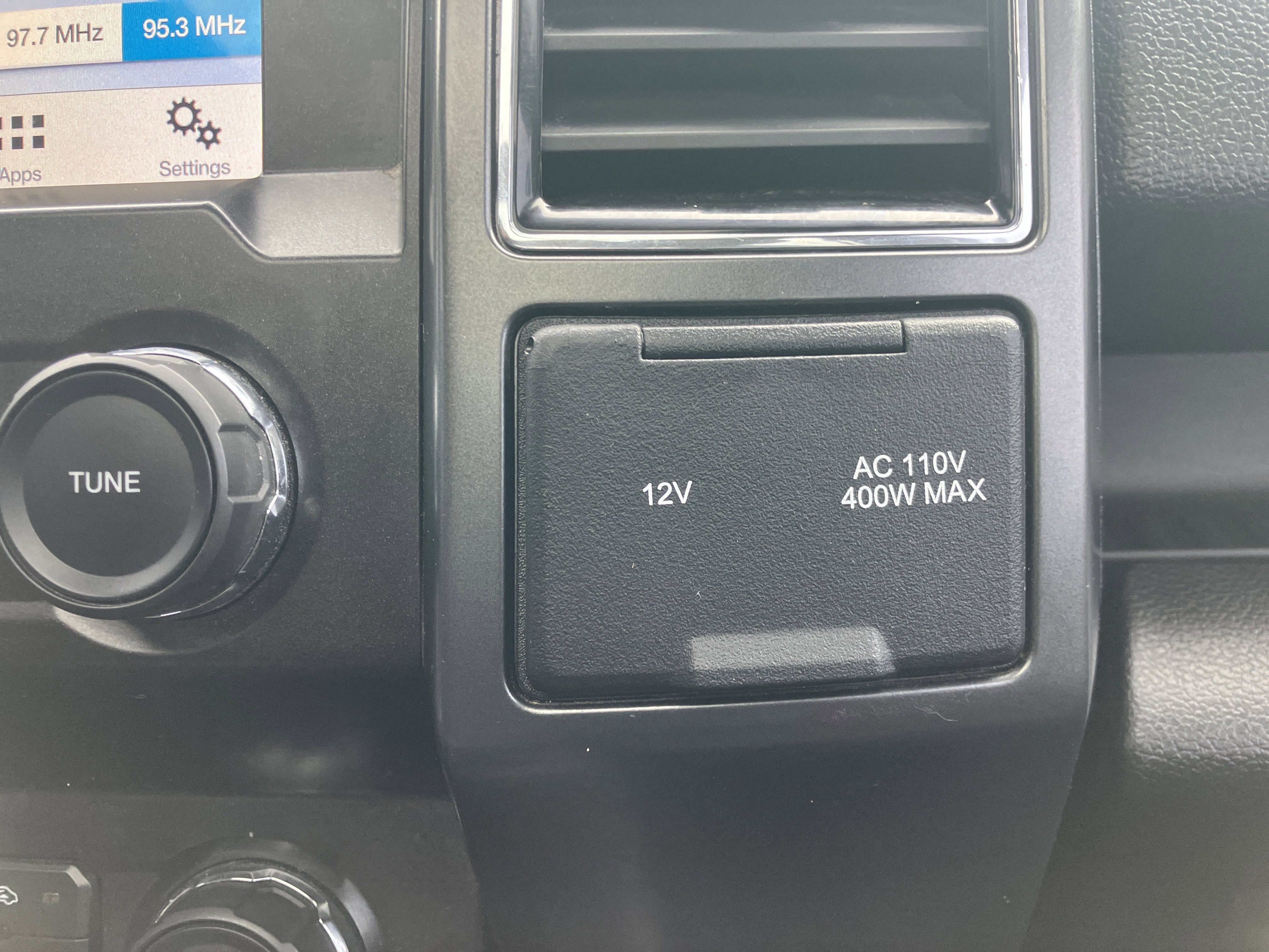 Used 2019 Ford F150 XLT w/ Equipment Group 302A Luxury image 32