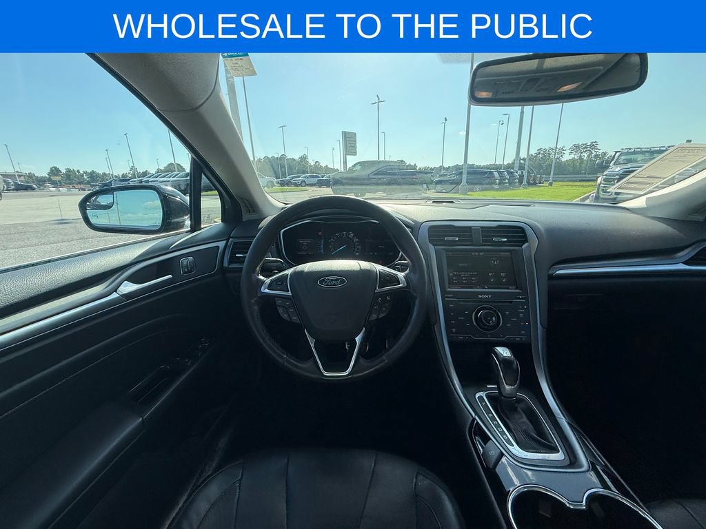 Used 2015 Ford Fusion Titanium FWD image 24