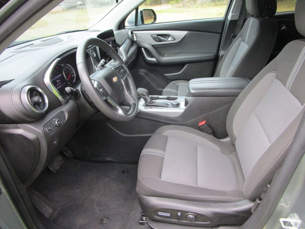 Used 2023 Chevrolet Blazer LT image 16