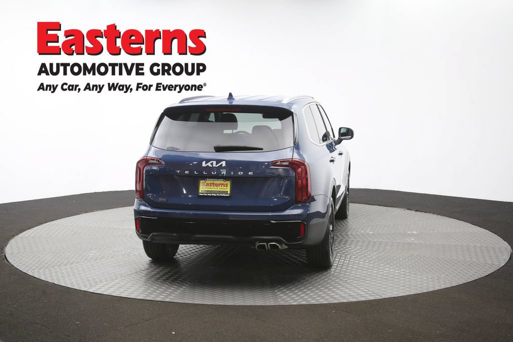 Used 2025 Kia Telluride S FWD image 40