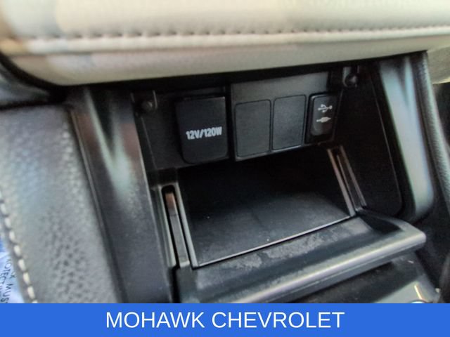 Used 2017 Toyota Corolla iM w/ Carpet Mat Package FWD image 34