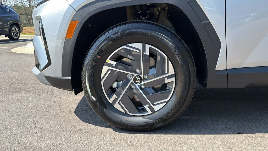 New 2026 Hyundai Tucson Blue SE image 11