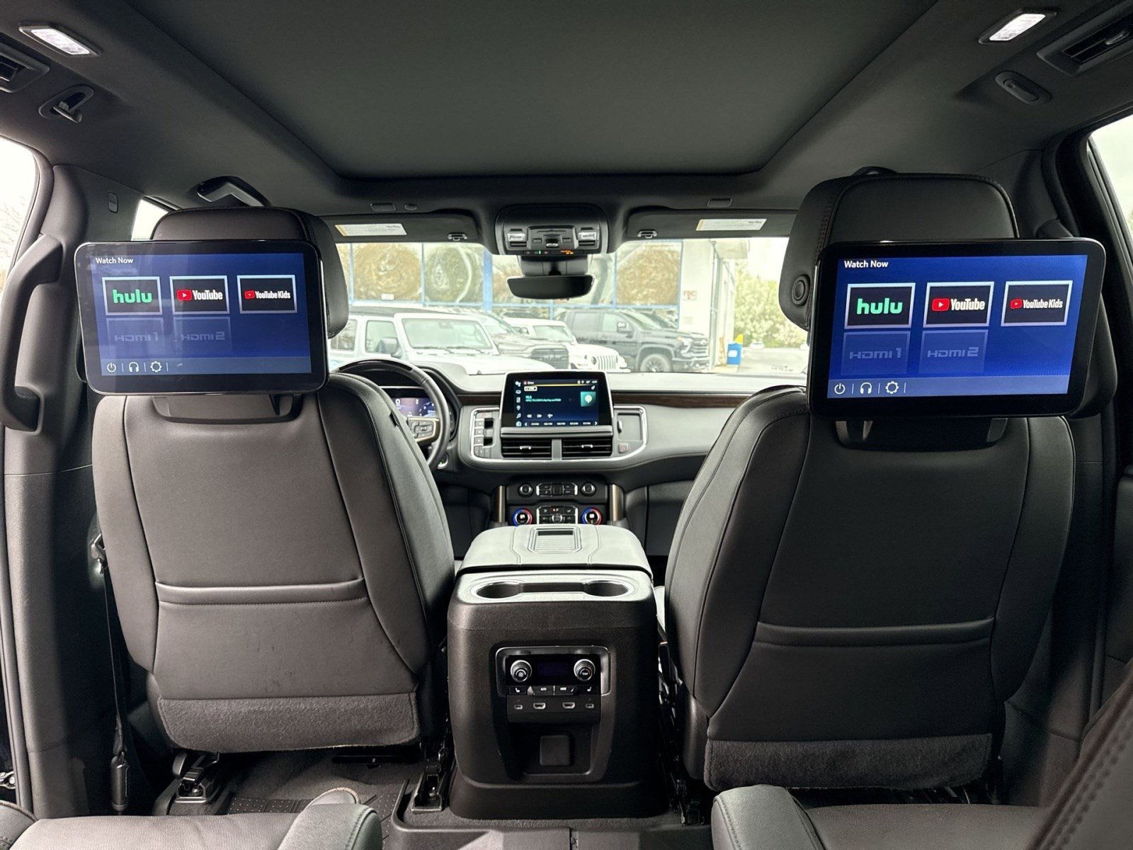 Used 2024 Chevrolet Tahoe High Country w/ Advanced Technology Package image 20