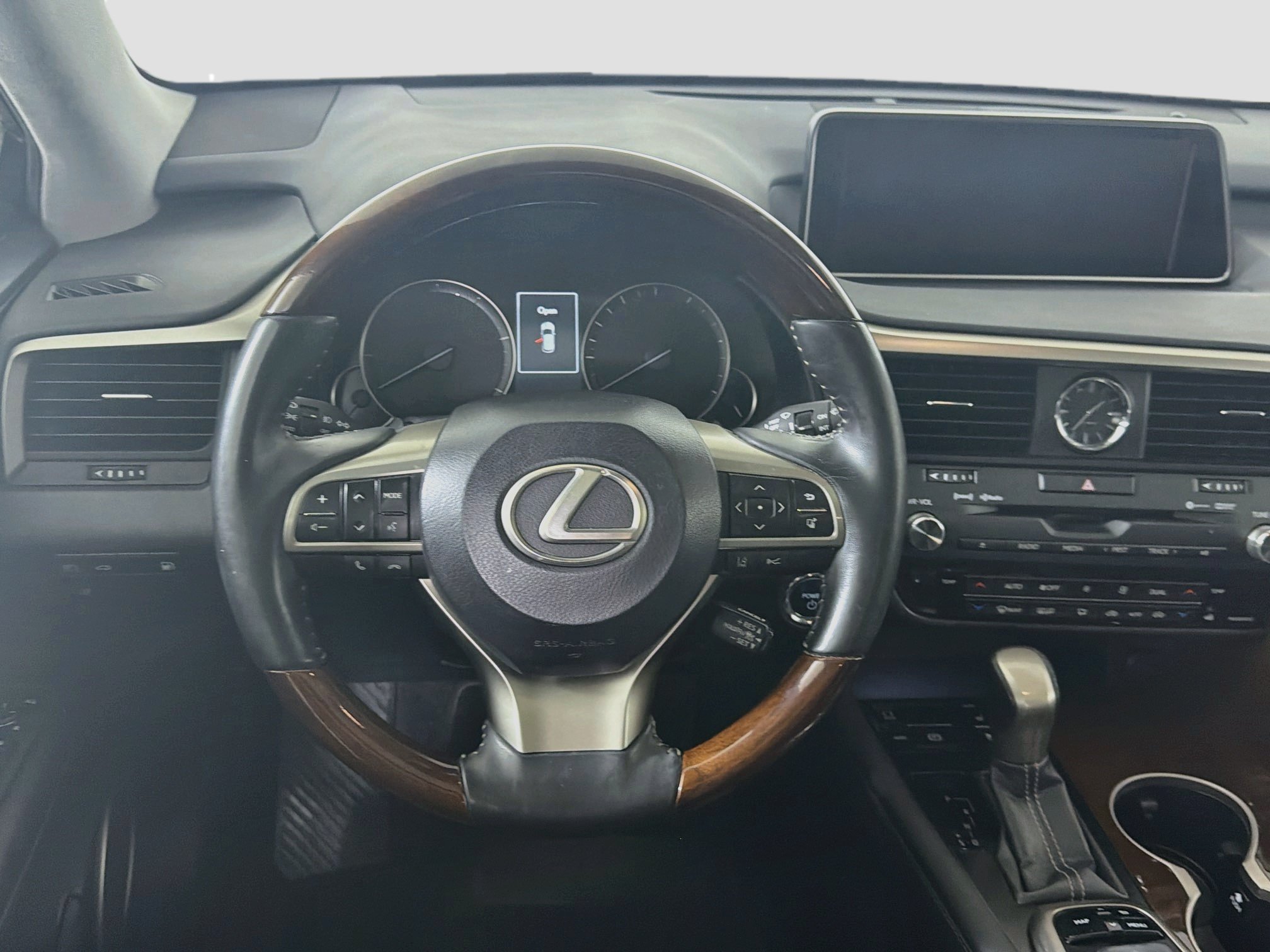 Used 2019 Lexus RX 450h AWD image 17