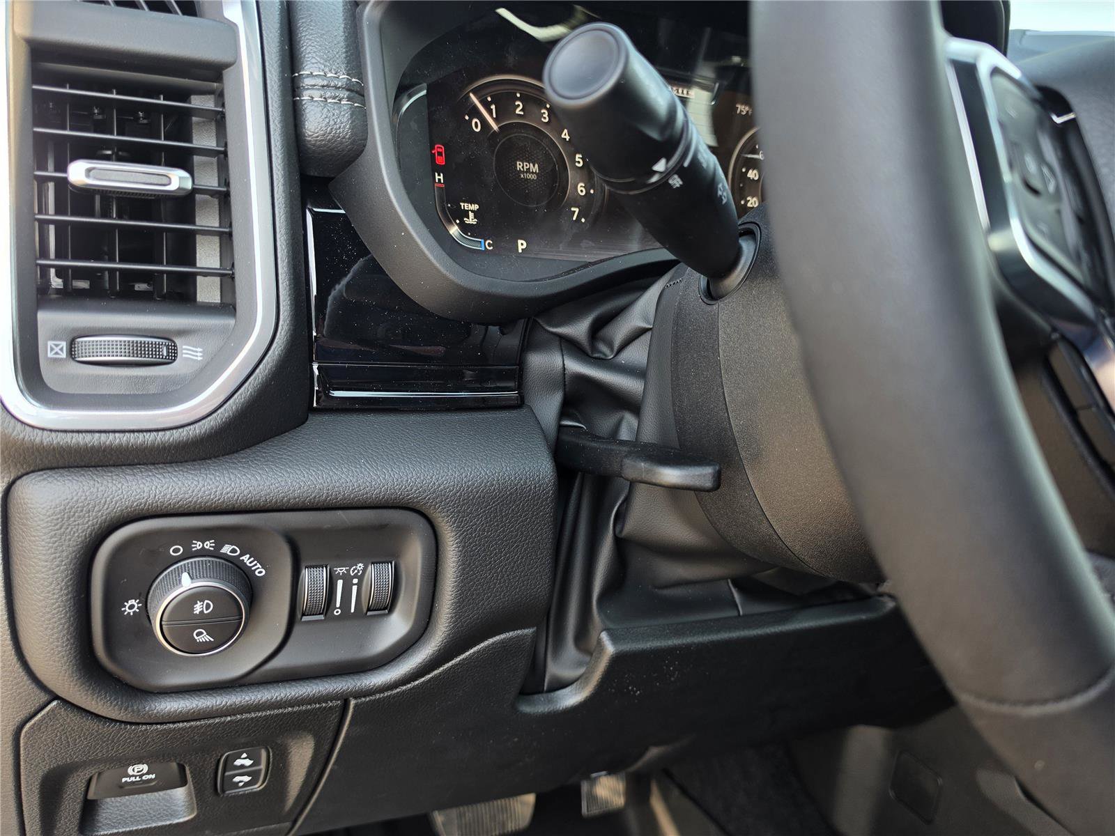 New 2026 RAM 1500 Laramie w/ Night Edition image 27