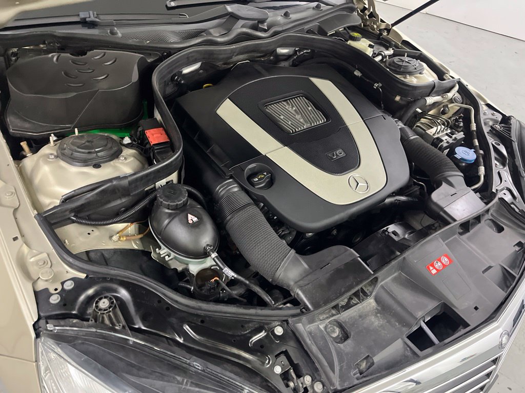 Used 2010 Mercedes-Benz E 350 Sedan image 10